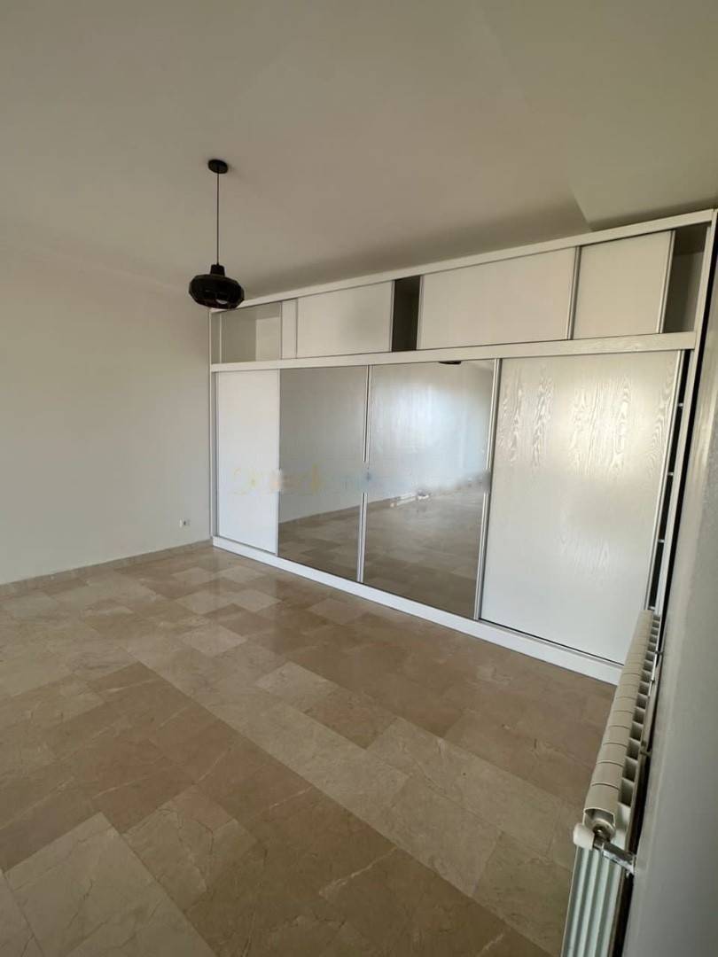 Location Appartement F5 Cheraga