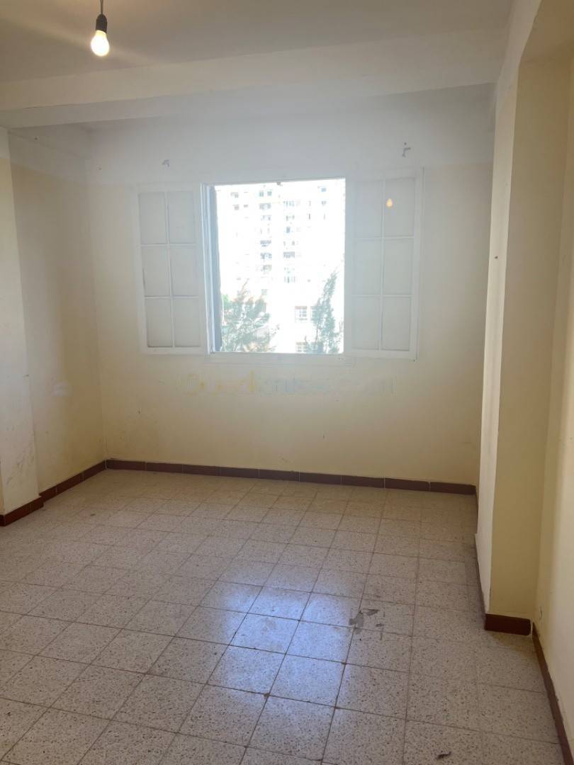 Location Appartement F4 Draria