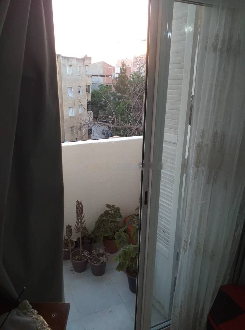 Vente Appartement F3 Bab Ezzouar