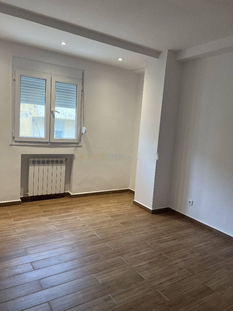 Location Appartement F4 Kouba