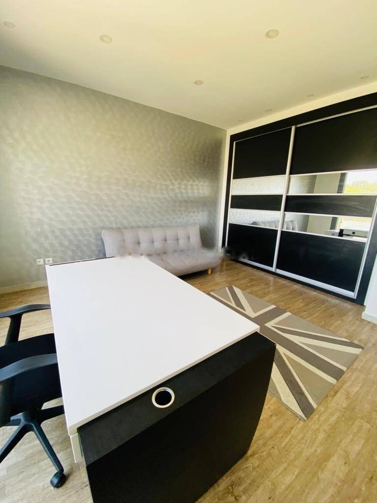 Location Appartement F4 Hydra
