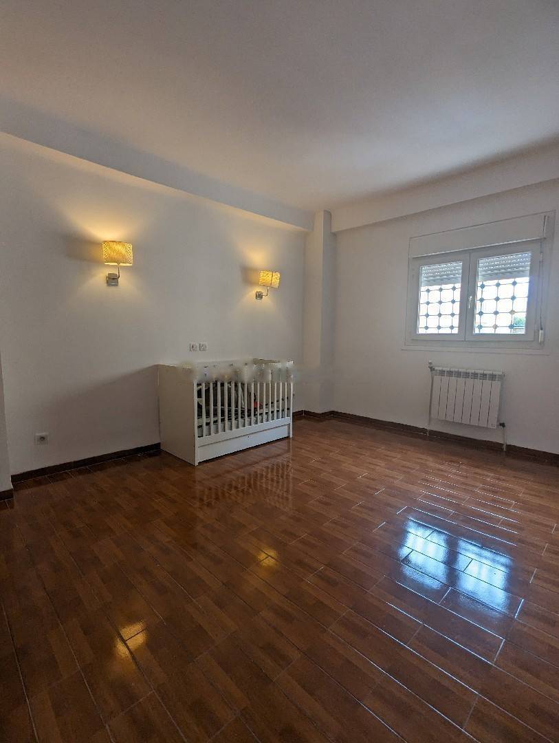Location Appartement F4 Birkhadem