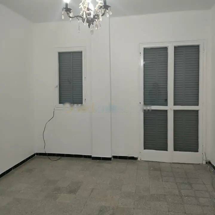 Location Appartement F5 Ben Aknoun