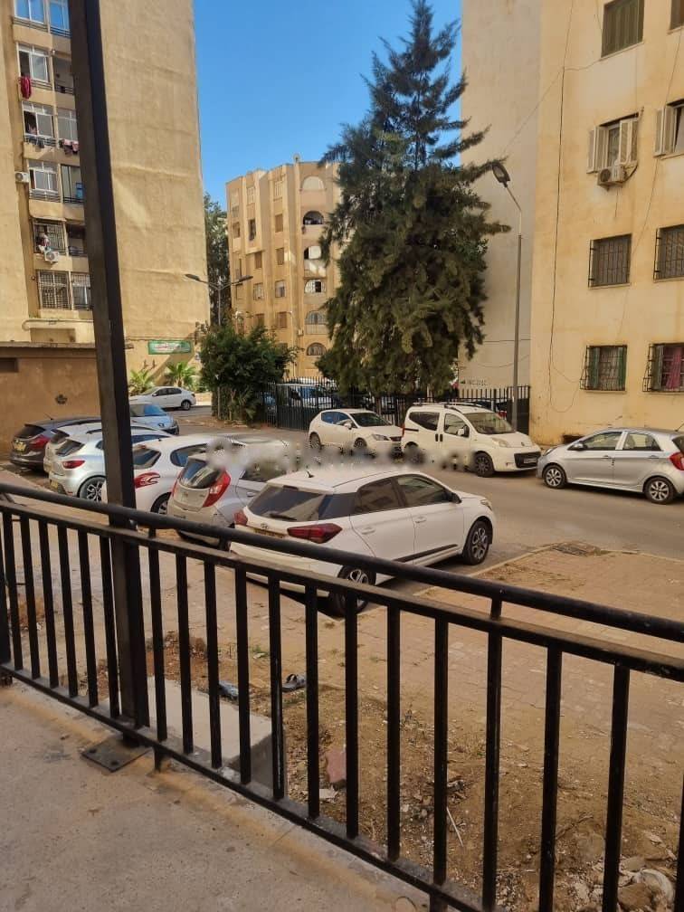 Vente Local Bab Ezzouar