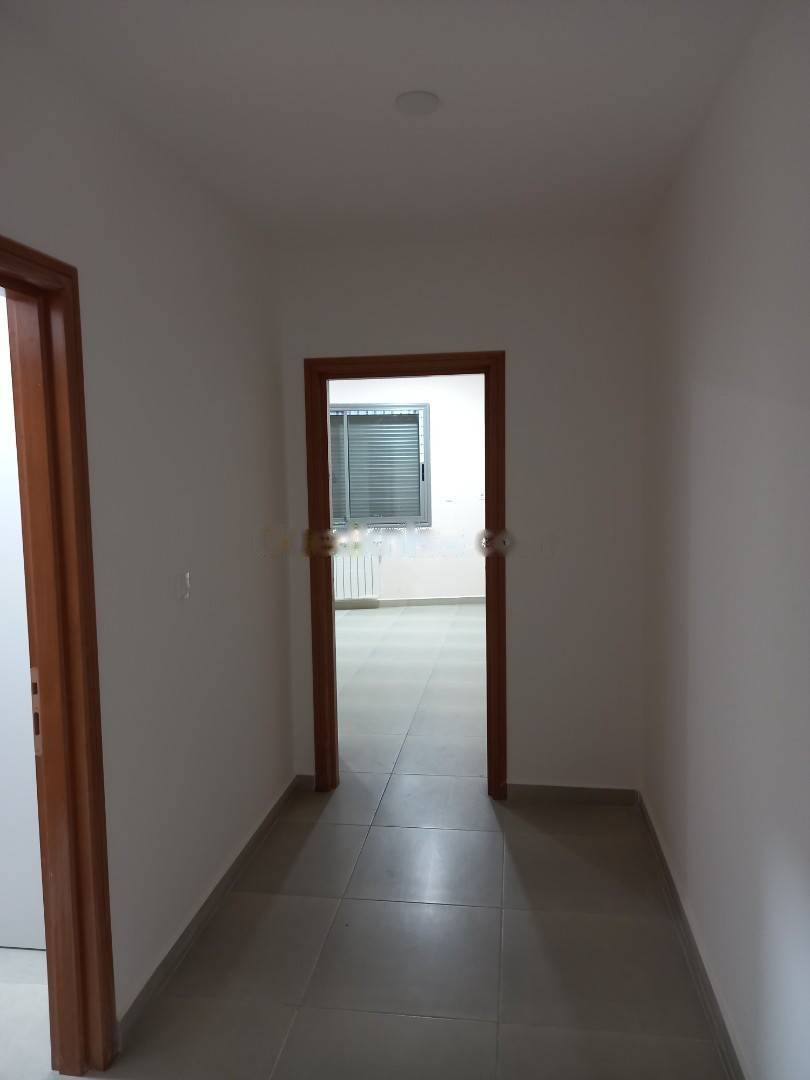 Location Appartement F4 Birkhadem