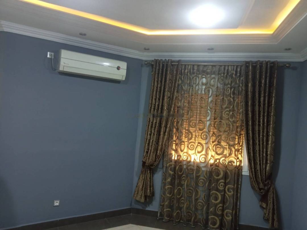Location Villa F8 Oued Smar