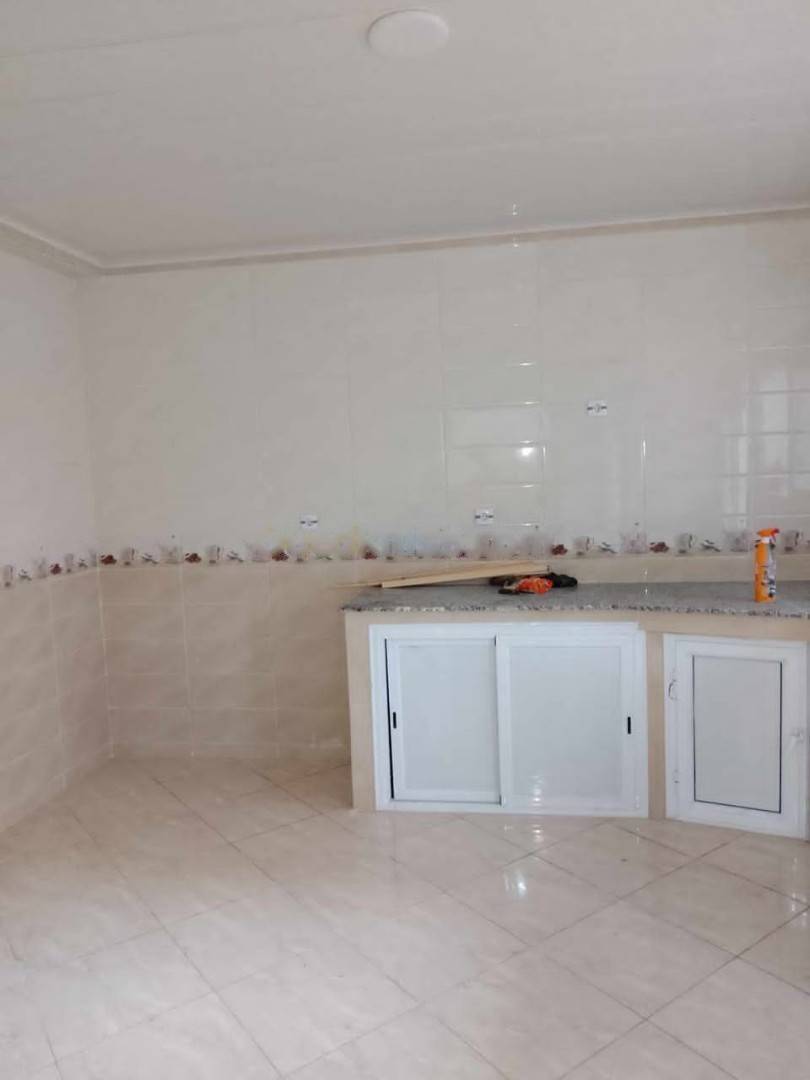 Location Appartement F4 Birkhadem