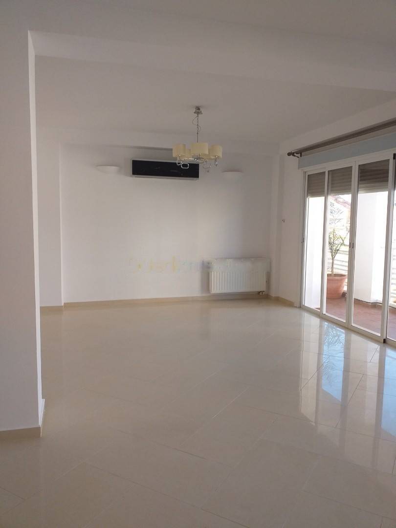  Location appartement f4 el achour