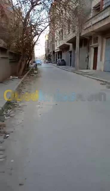 Vente niveau de villa f4 birkhadem