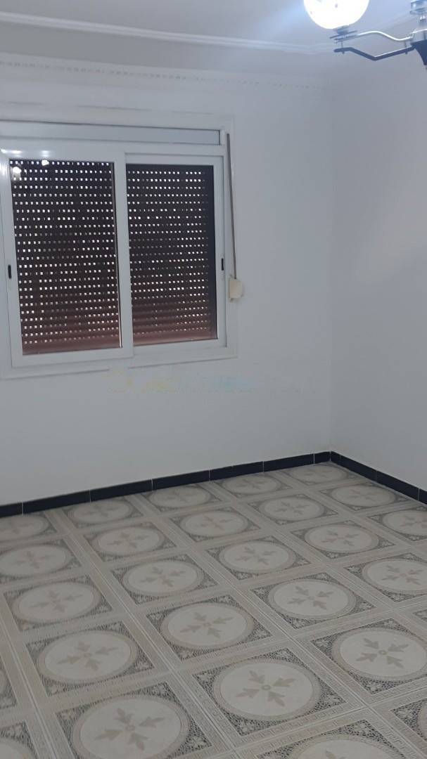 Location Appartement F4 Bir Mourad Rais