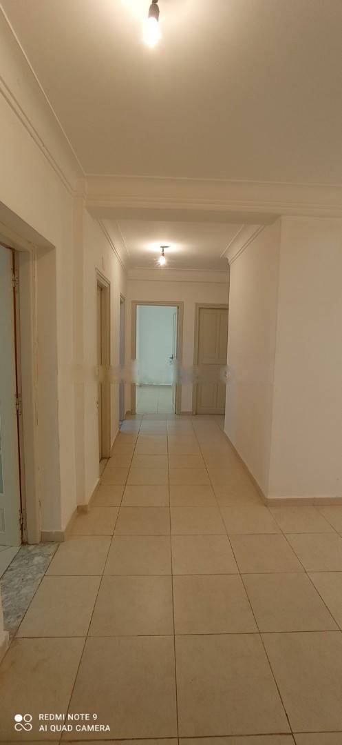 Location Appartement F4 Souidania