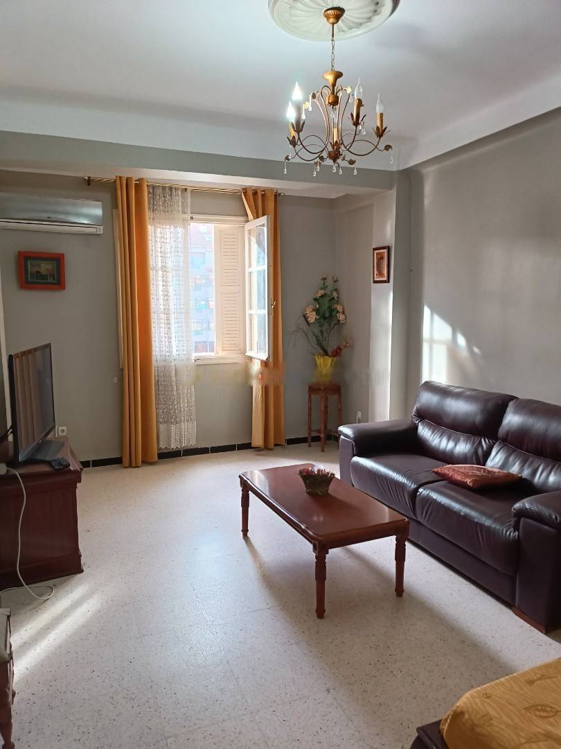 Location Appartement F2 Bordj El Bahri