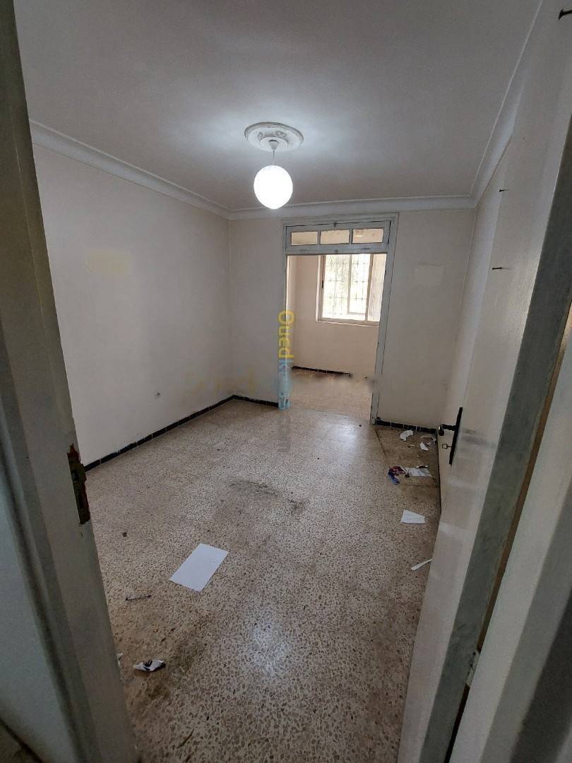 Location Appartement F03 Dar El Beida