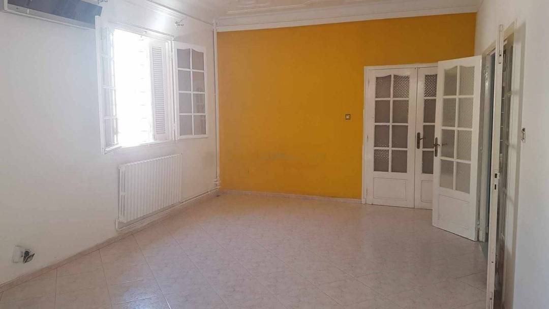 Location Niveau de villa F3 Cheraga