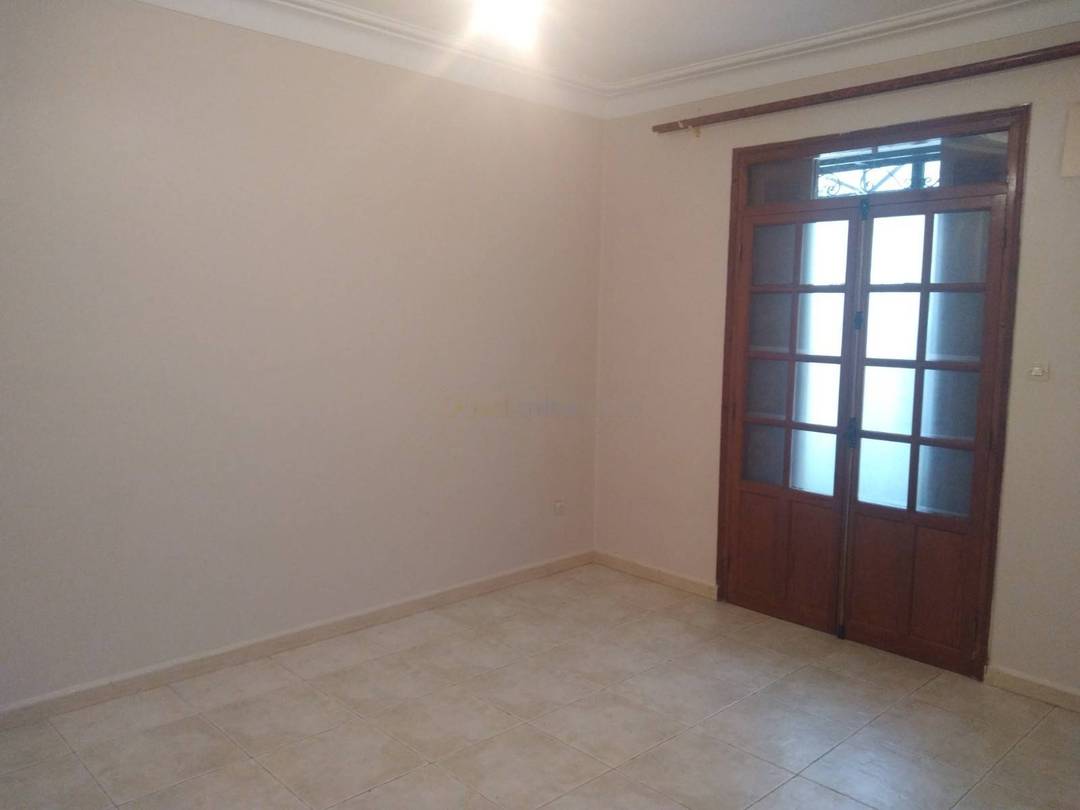 Location Niveau de villa F2 Cheraga