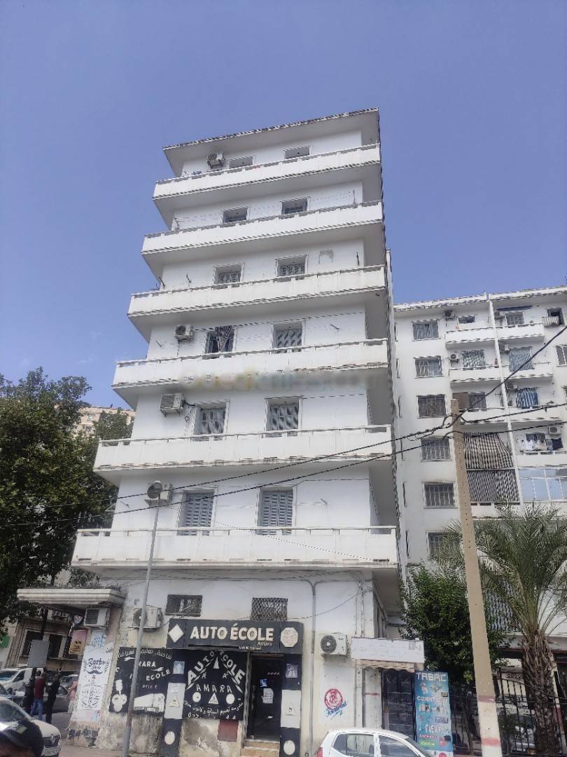 Location Appartement F04 Alger-Centre