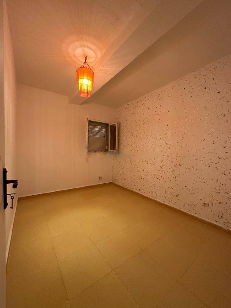 Location Niveau de villa F4 Ben Aknoun
