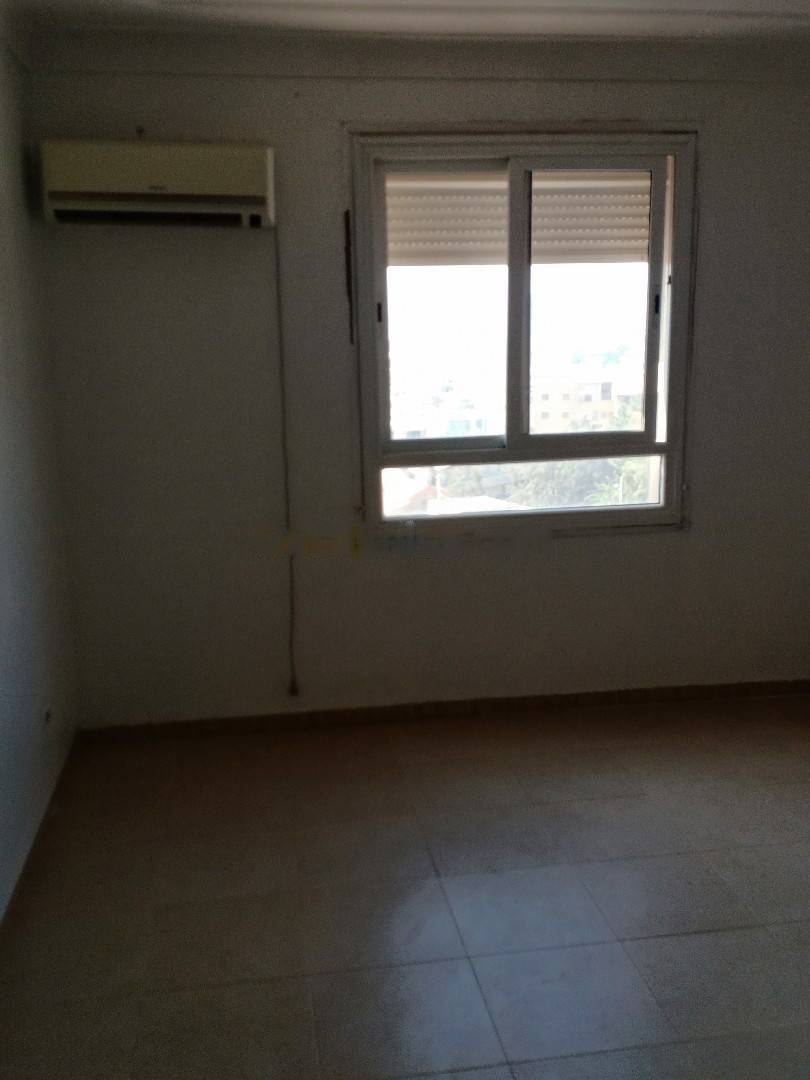 Location Appartement F3 Birkhadem