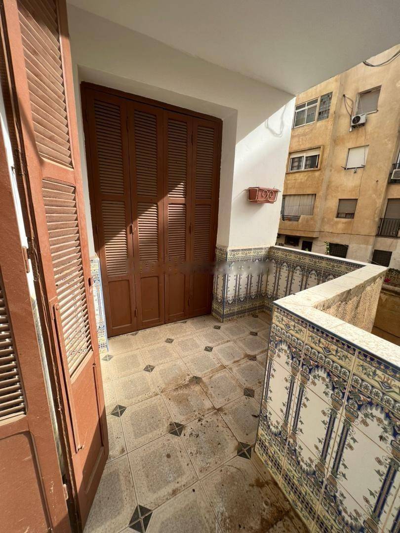 Location Appartement F4 Zeralda
