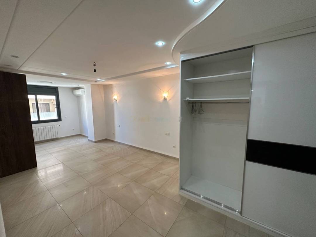 Location Appartement F4 Bir Mourad Rais