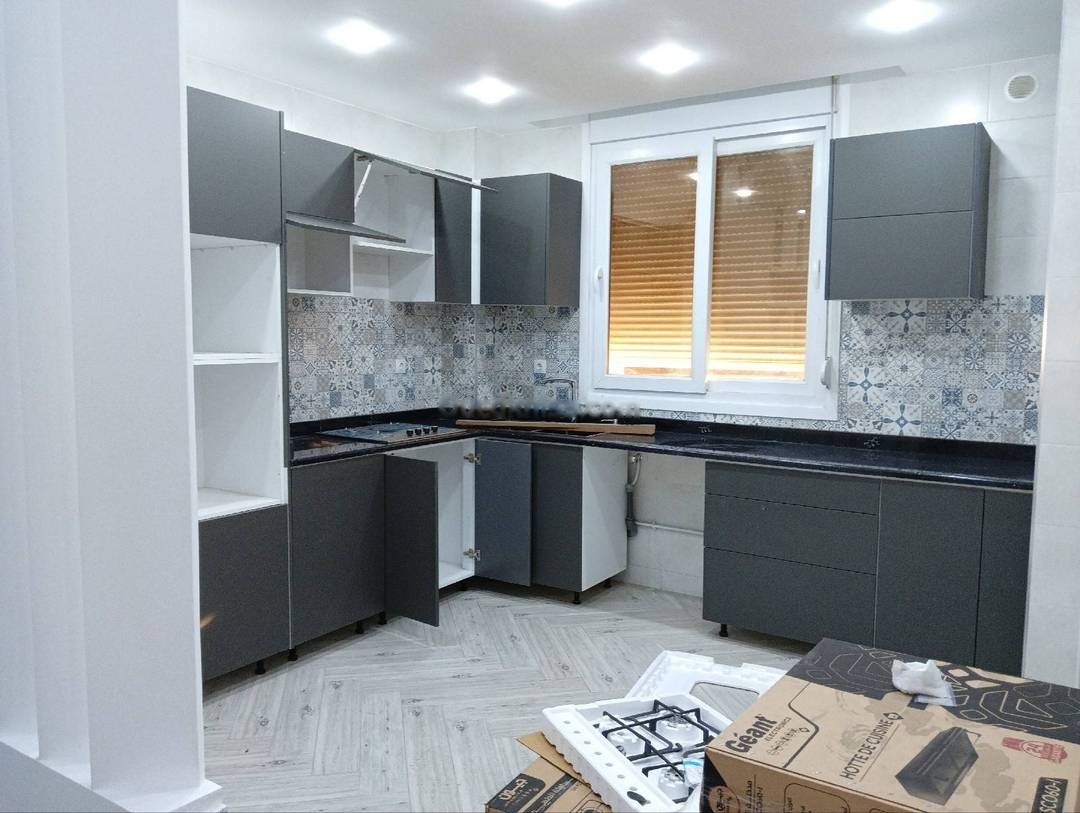 Location Niveau de villa F4 Djasr Kasentina