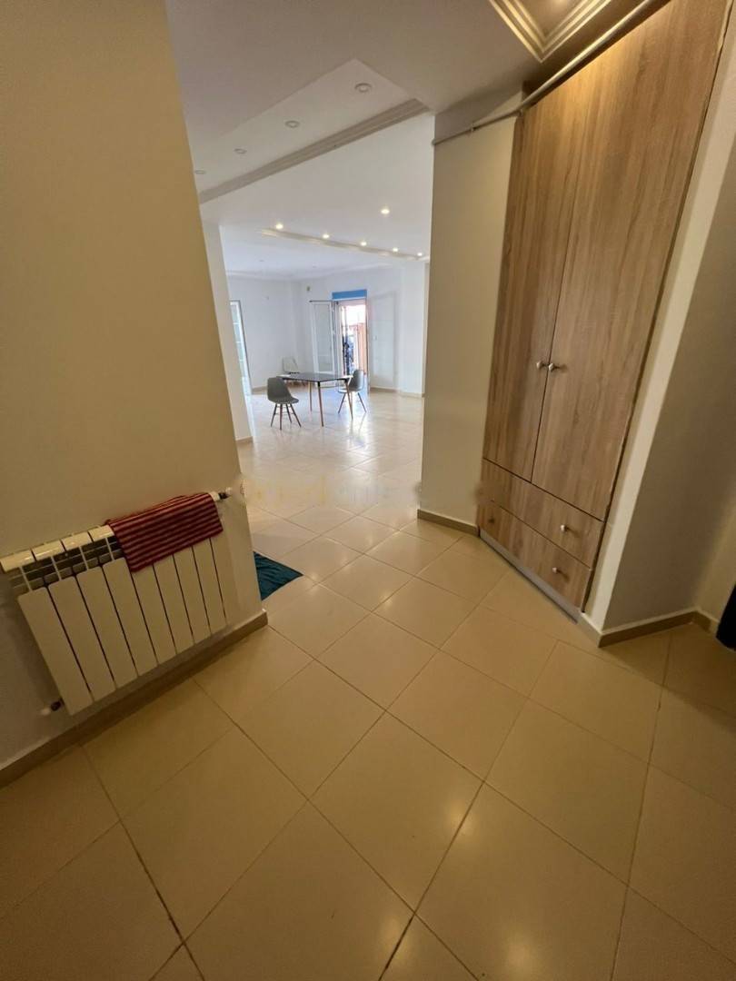 Location Appartement F4 El Achour