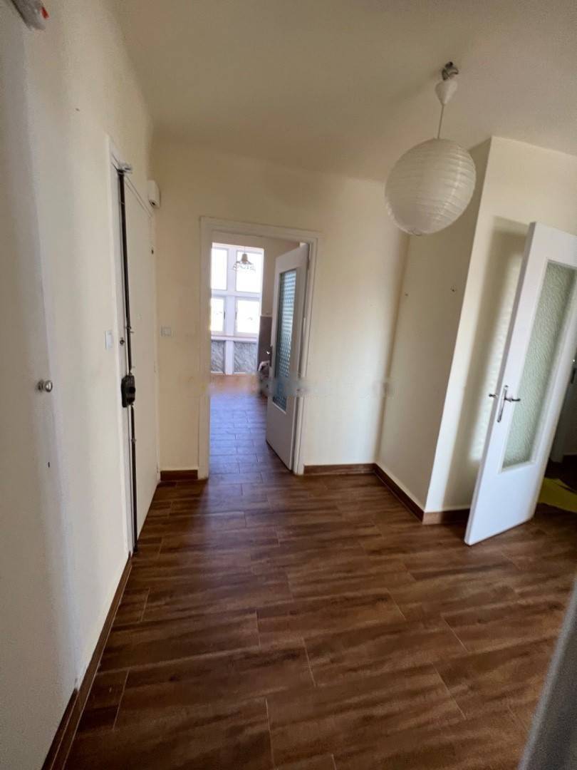 Location Appartement F4 El Mouradia