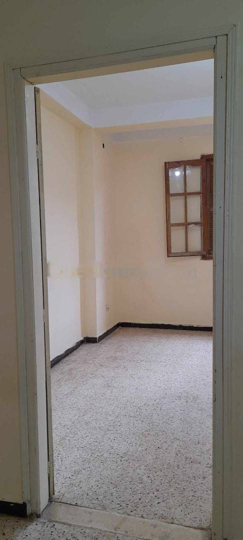 Location Appartement F2 Dar El Beida