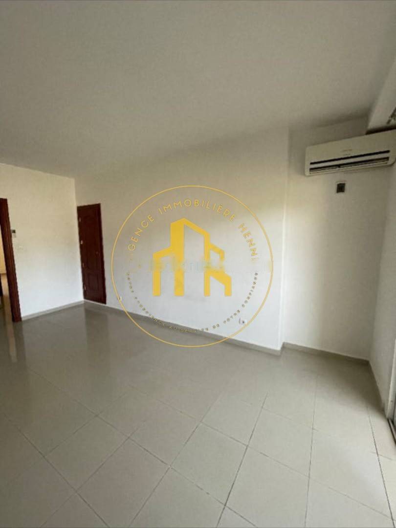 Location Appartement F5 El Achour