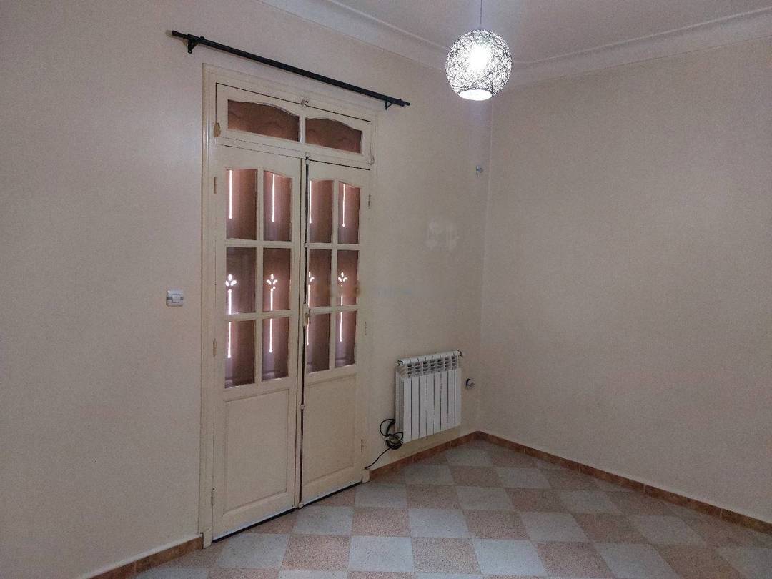 Location Niveau de villa F4 Dar El Beida