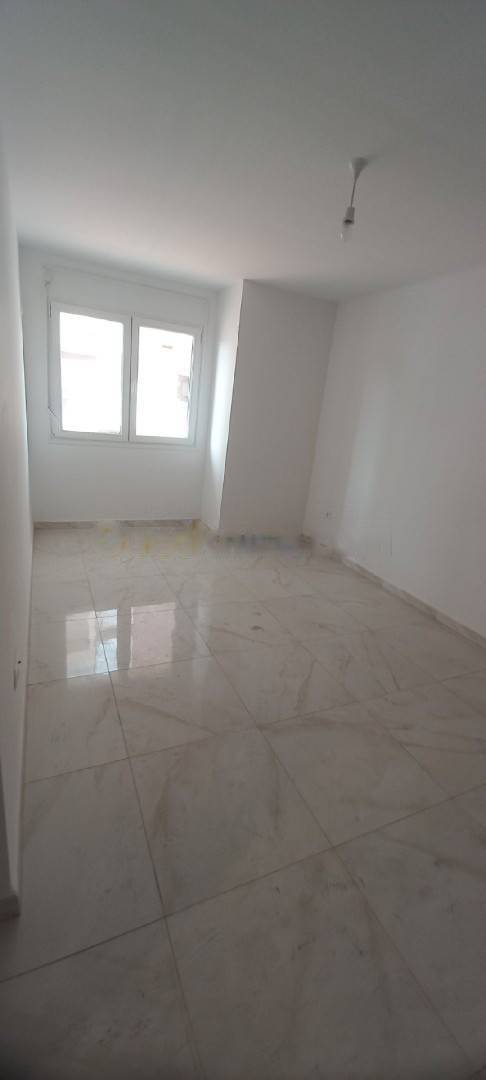 Vente Appartement F5 El Achour