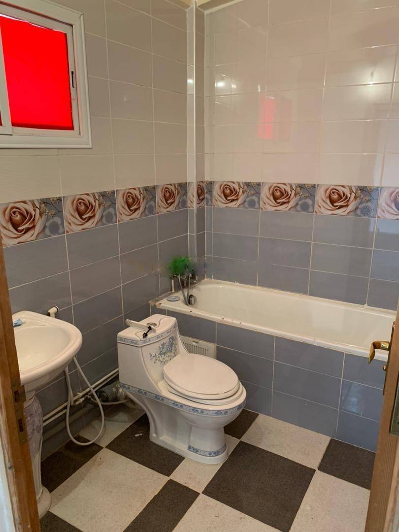 Location Niveau de villa F4 Birkhadem