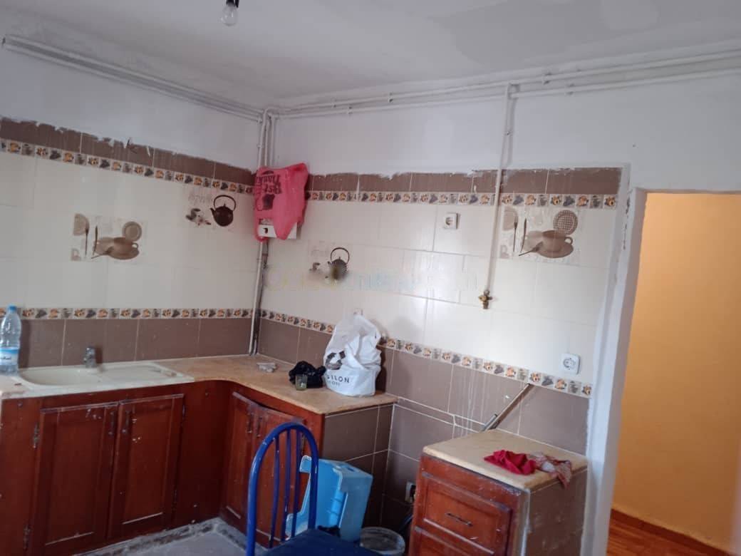 Location Appartement F3 Djasr Kasentina