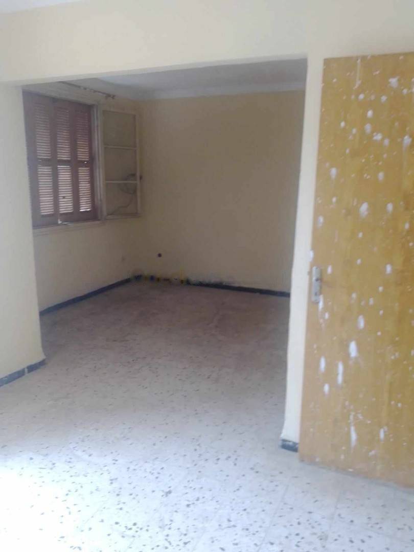 Location Appartement F5 Bab Ezzouar