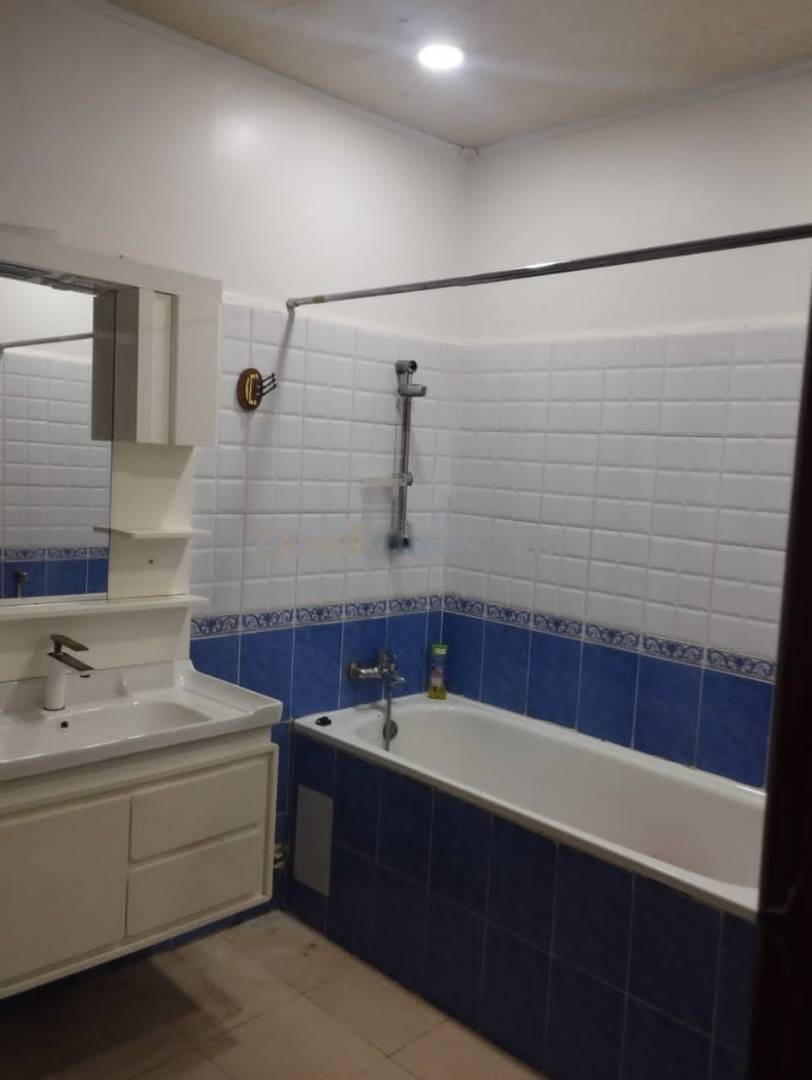 Location Appartement F3 Djasr Kasentina