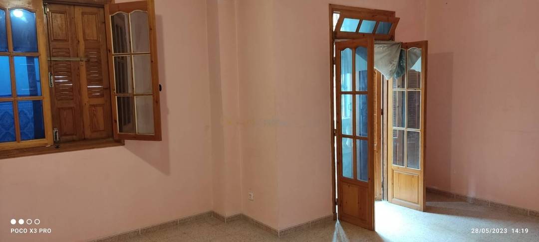 Location Niveau de villa F3 Bordj El Bahri