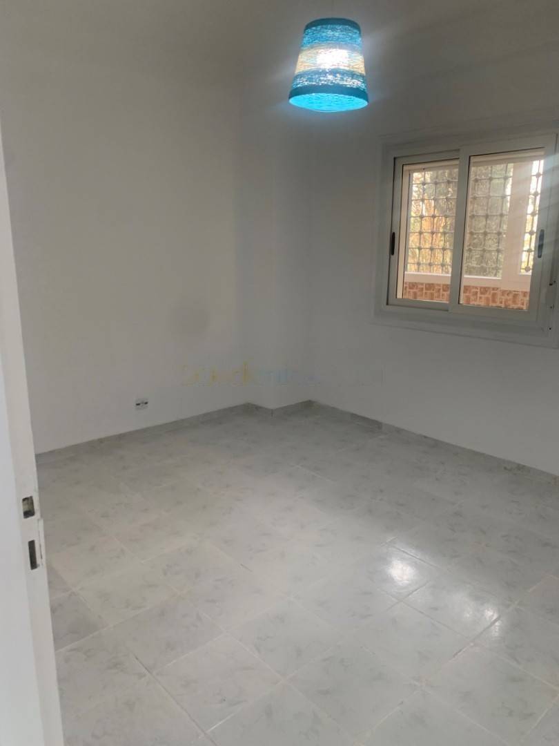 Location Appartement F5 El Achour