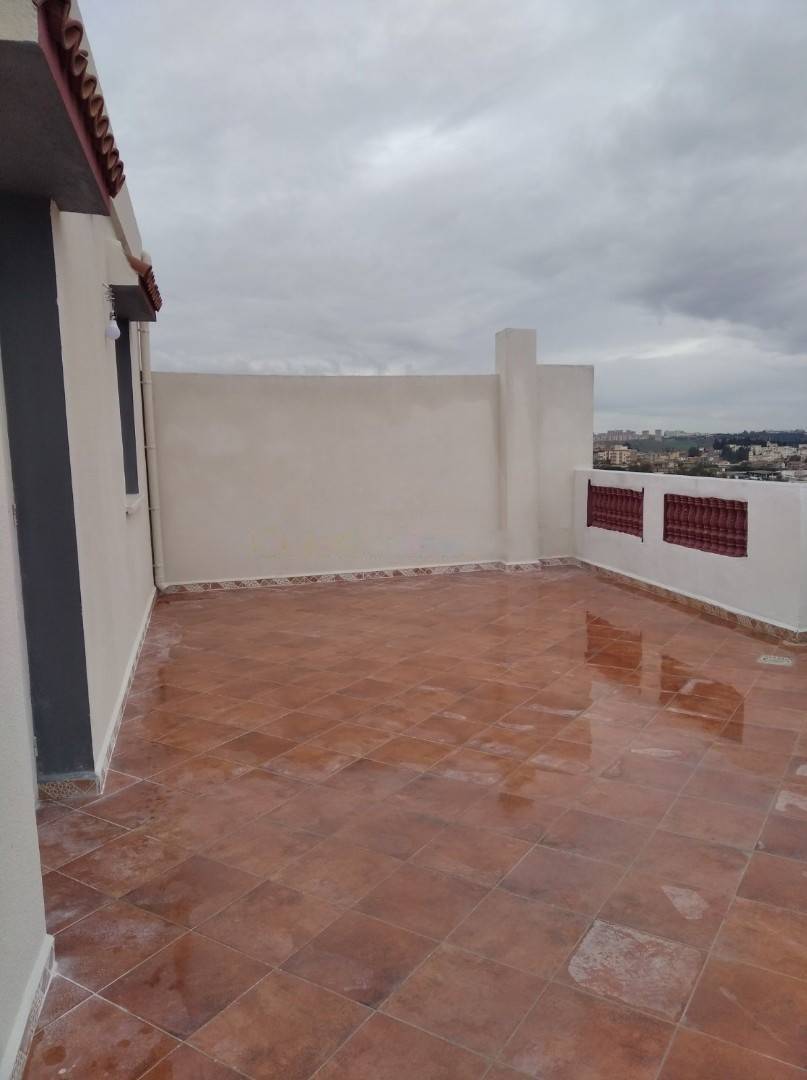 Vente Niveau de villa F3 Douera