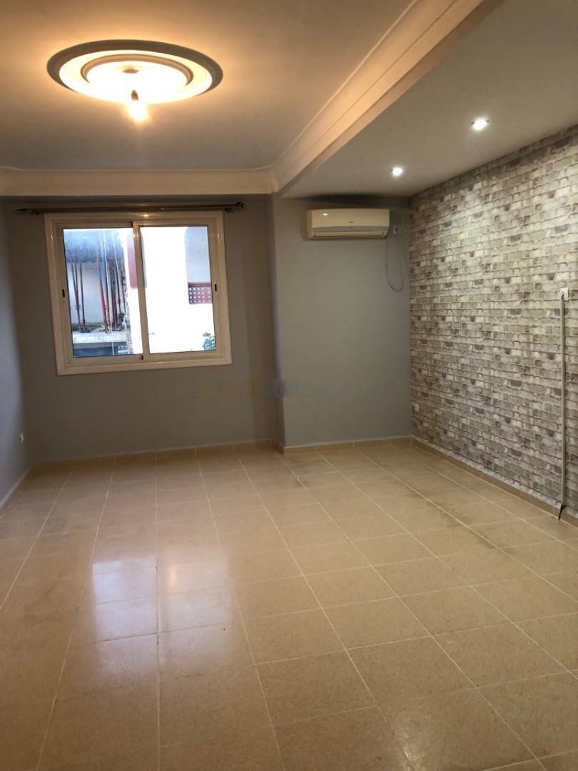 Location Appartement F3 Baba Hassen