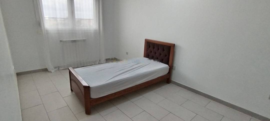 Location Appartement F3 El Achour