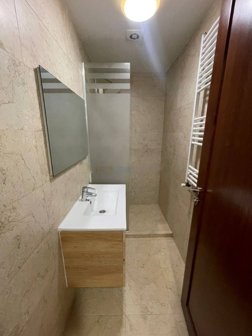 Location Appartement F3 Ben Aknoun