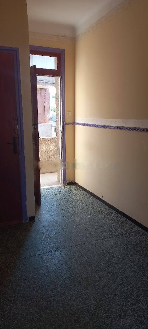 Location Appartement F3 Hussein Dey