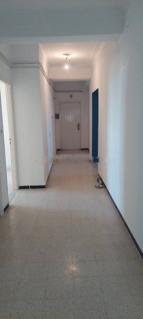 Vente Appartement F5 Bab Ezzouar