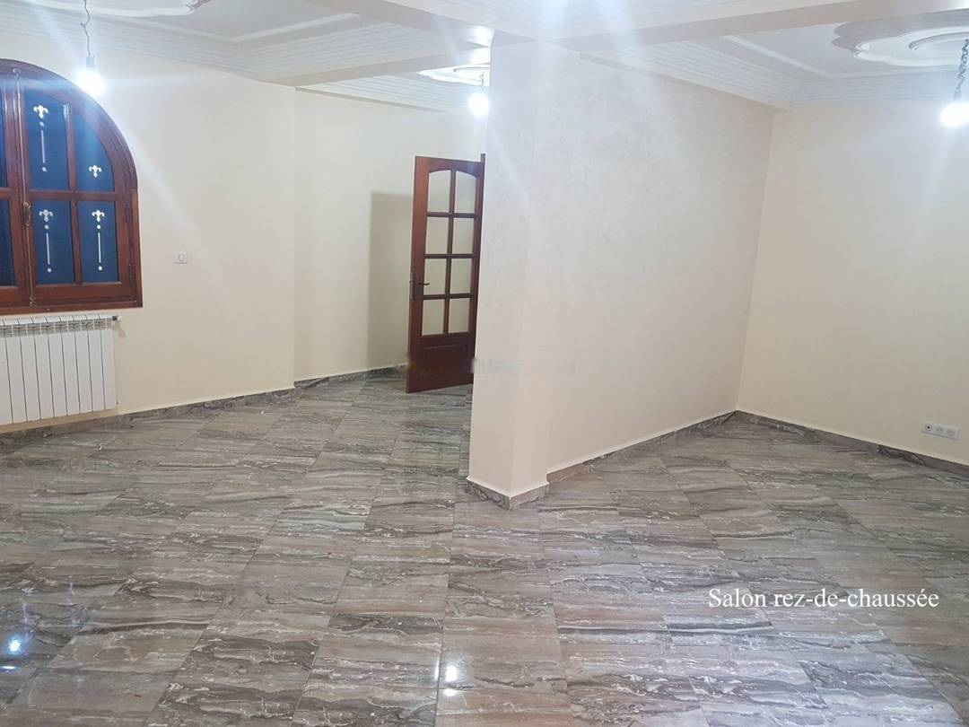 Location Villa F8 Dely Ibrahim