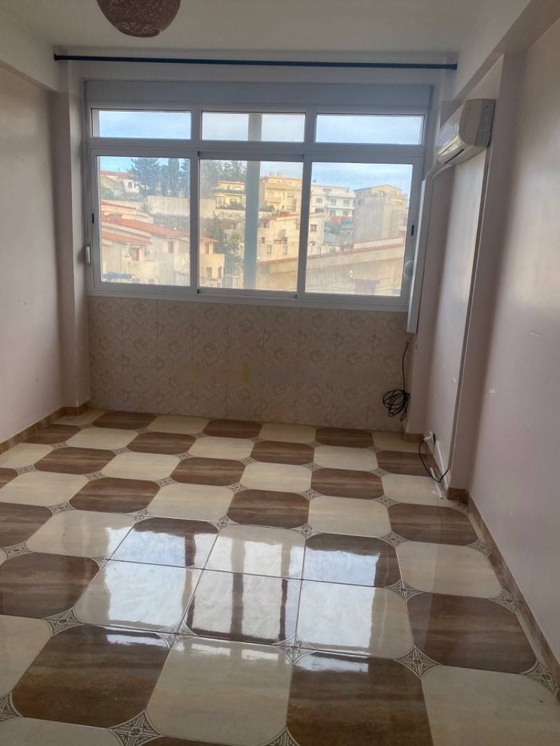 Vente Appartement F3 Bouzareah