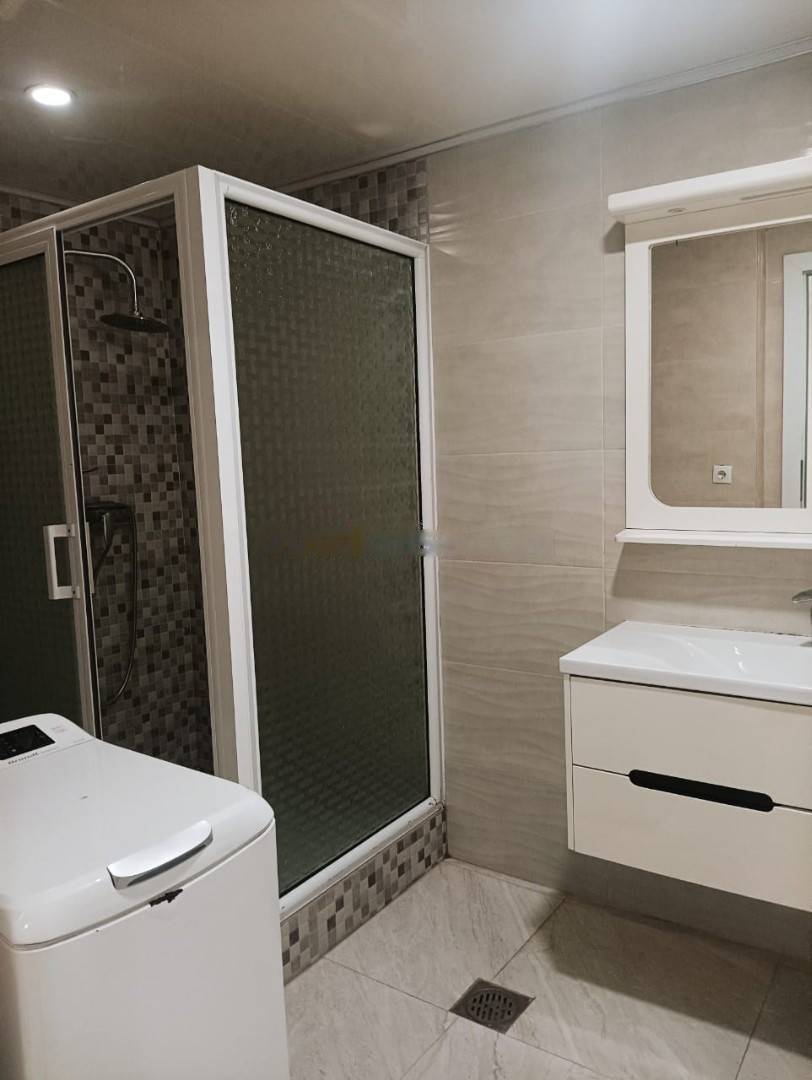 Location Niveau de villa F3 El Biar