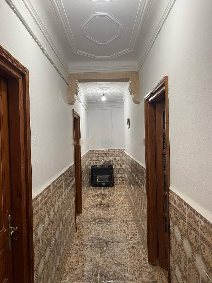 Location Niveau de villa F4 Cheraga