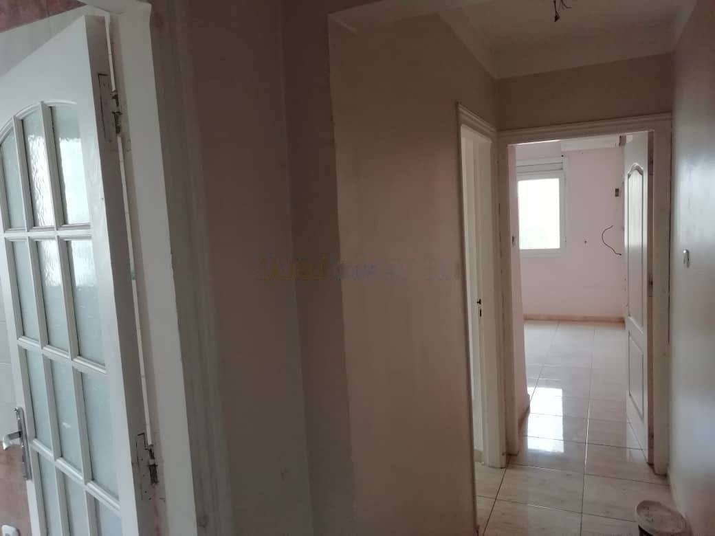 Location Appartement F3 Bab Ezzouar