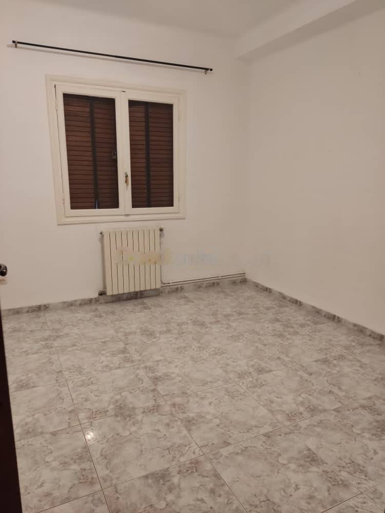 Location Appartement F4 Ben Aknoun