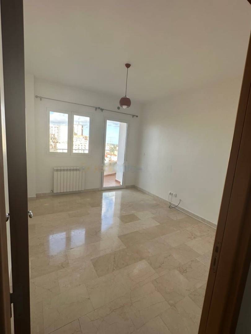 Location Appartement F5 Cheraga